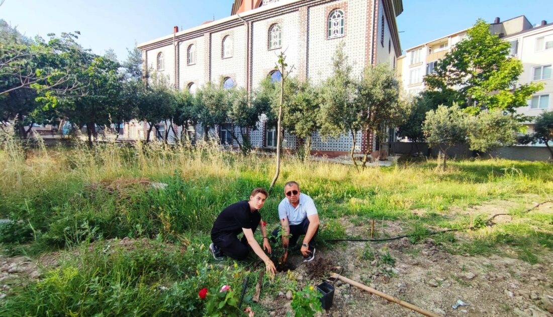 Bursa’da öğretmen ve öğrencilerinden örnek davranış