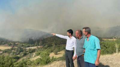 Bursa’da devam eden yangın köyler için tehlike arz ediyor