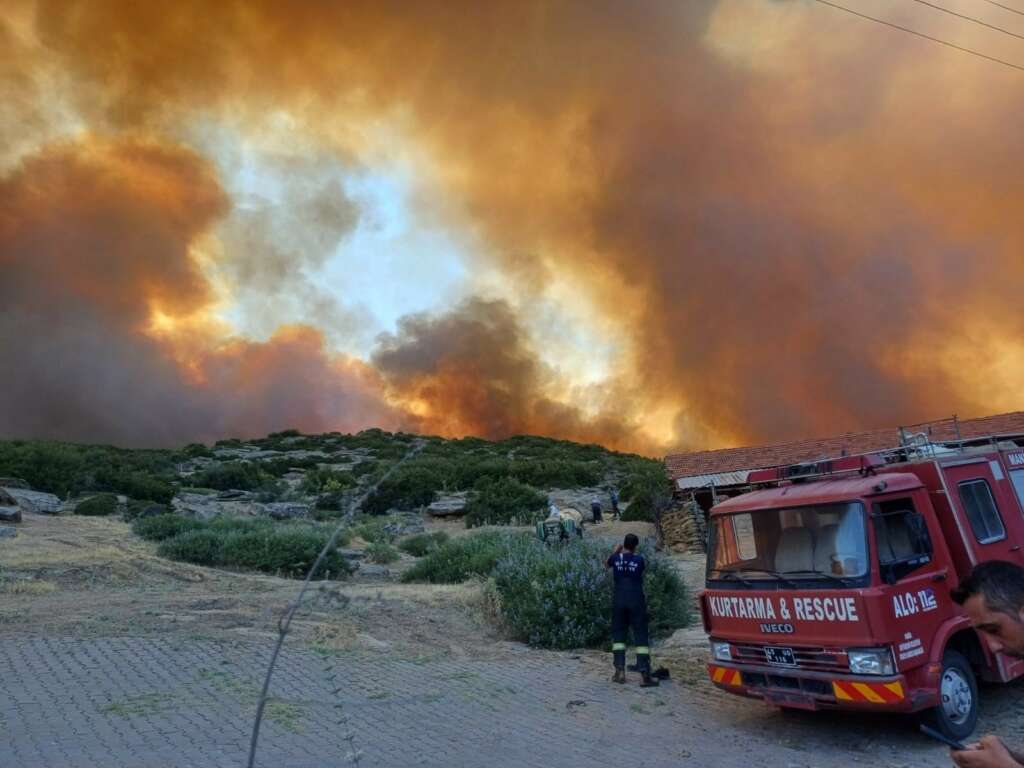 Manisa Salihli’deki orman yangını kontrol altına alındı