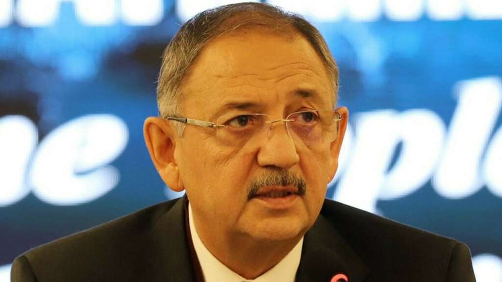 Çevre ve Şehircilik Bakanı Mehmet Özhaseki istifa etti.