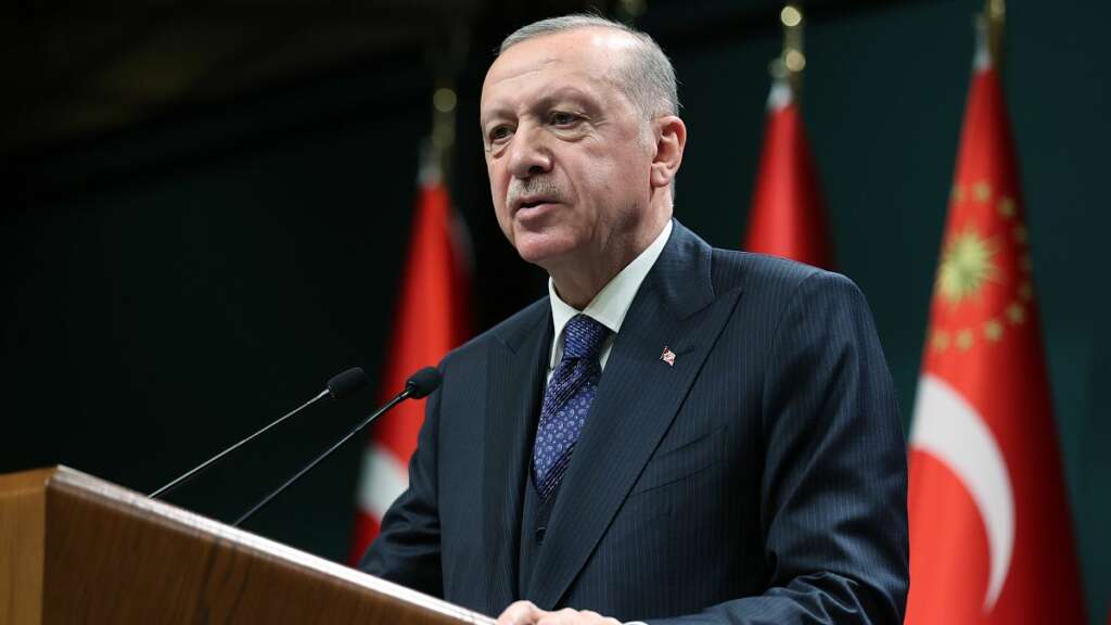 Cumhurbaşkanı Erdoğan’dan Milli Takım’a tebrik telefonu