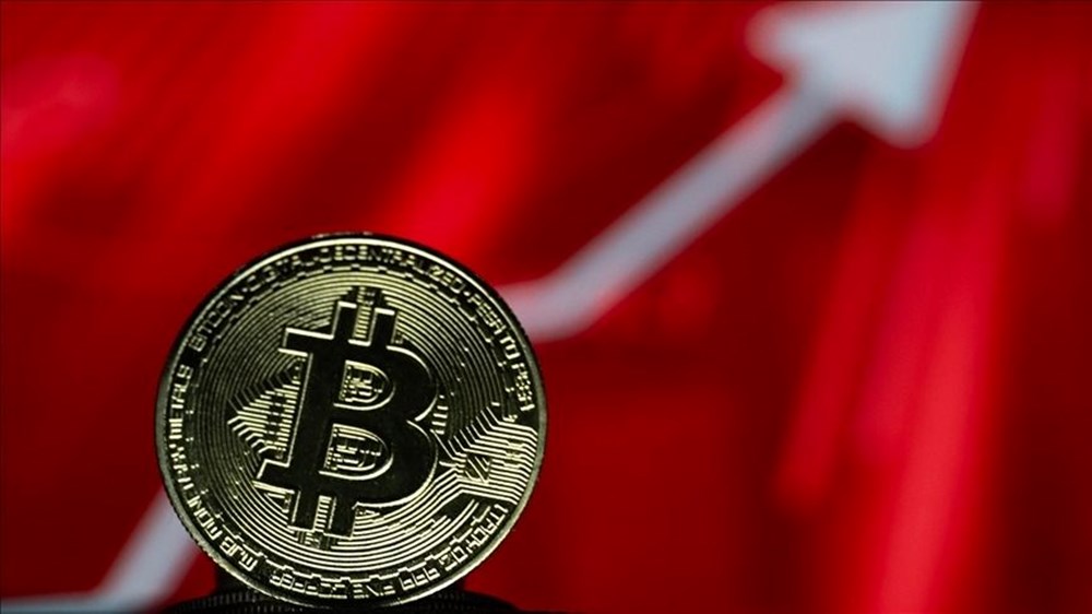 Kriptoda satış baskısı: Bitcoin yüzde 8 düştü!