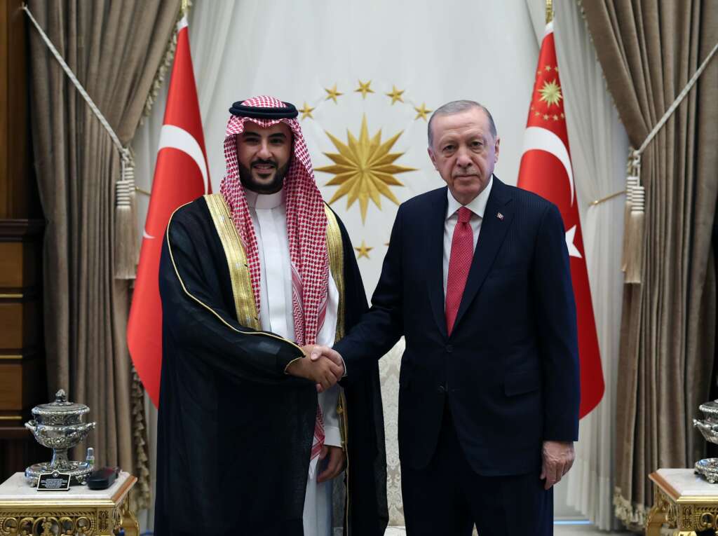 Erdoğan, Suudi Arabistan Savunma Bakanı Selman’ı kabul etti