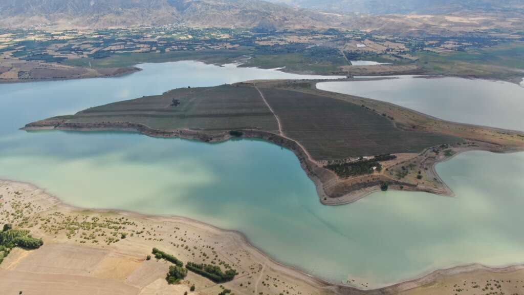 Sivas’ta Anadolu’nun en büyük adası satıldı!