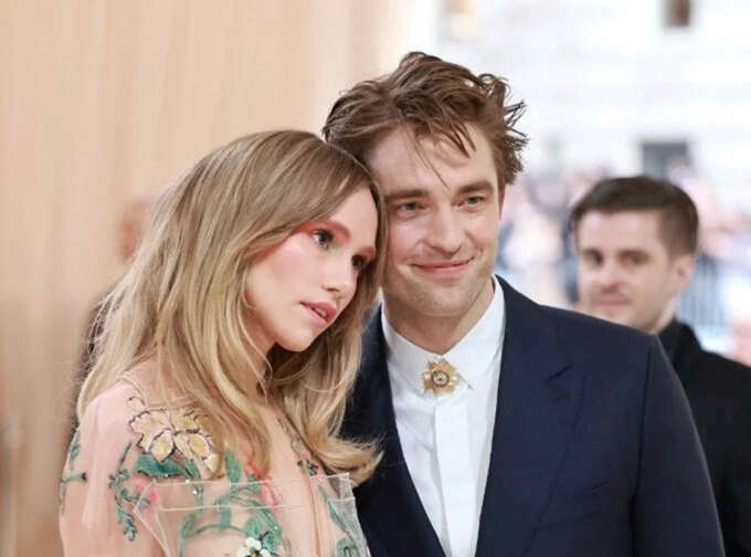 Yeni anne olan Suki Waterhouse’dan Robert Pattinson’a: O hayal ettiğim babaydı