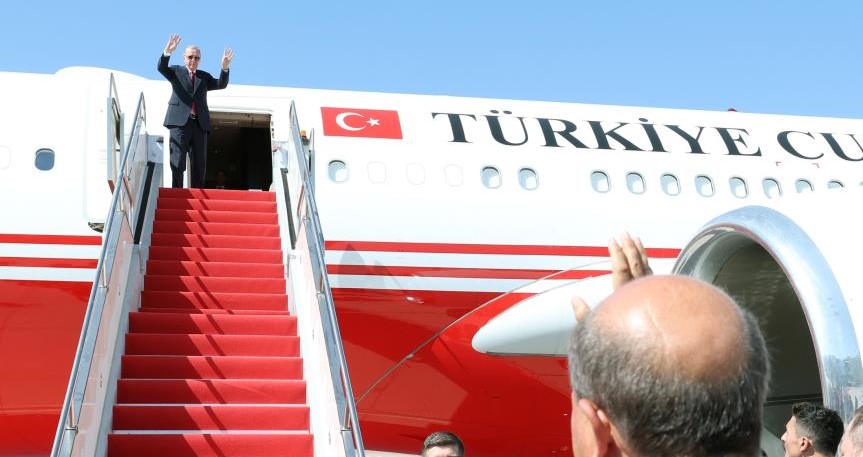 Cumhurbaşkanı Erdoğan KKTC’den ayrıldı