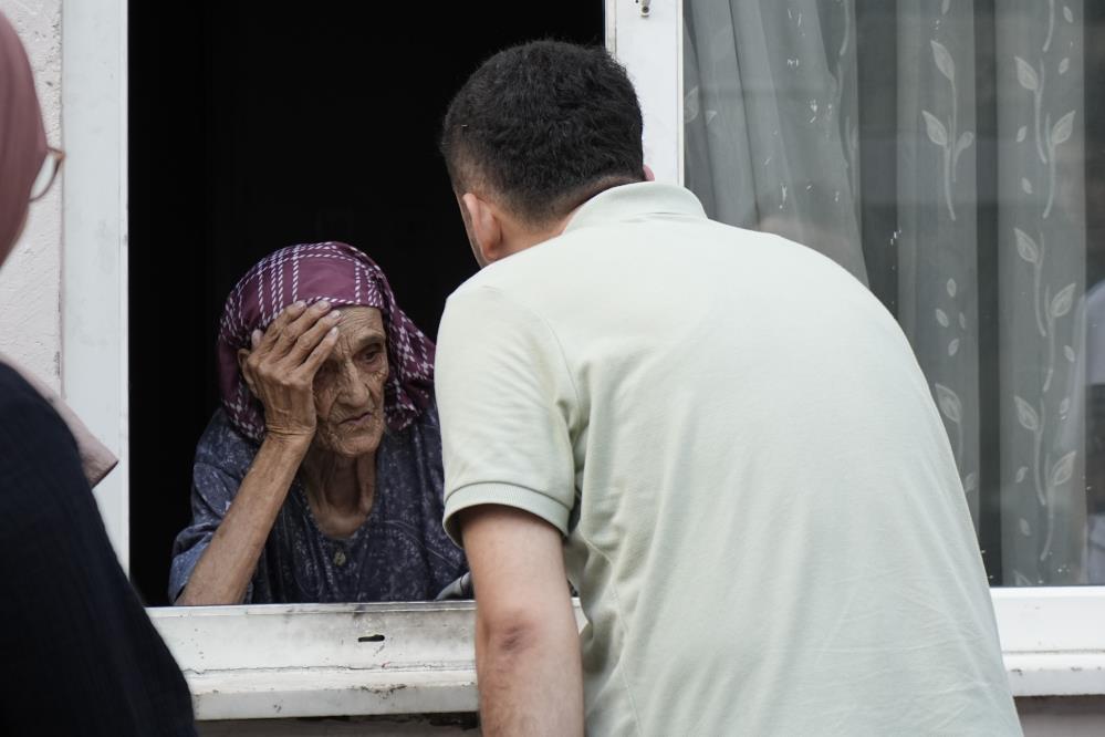 Bursa’da 94 yaşındaki ninenin dramı