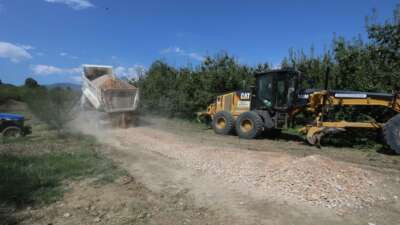 Bursa’da tarım arazilerine ulaşım ağı güçleniyor