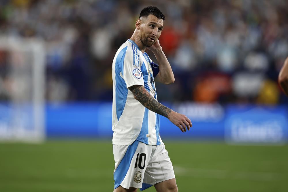 Messi, rekorlara imza atmaya devam ediyor