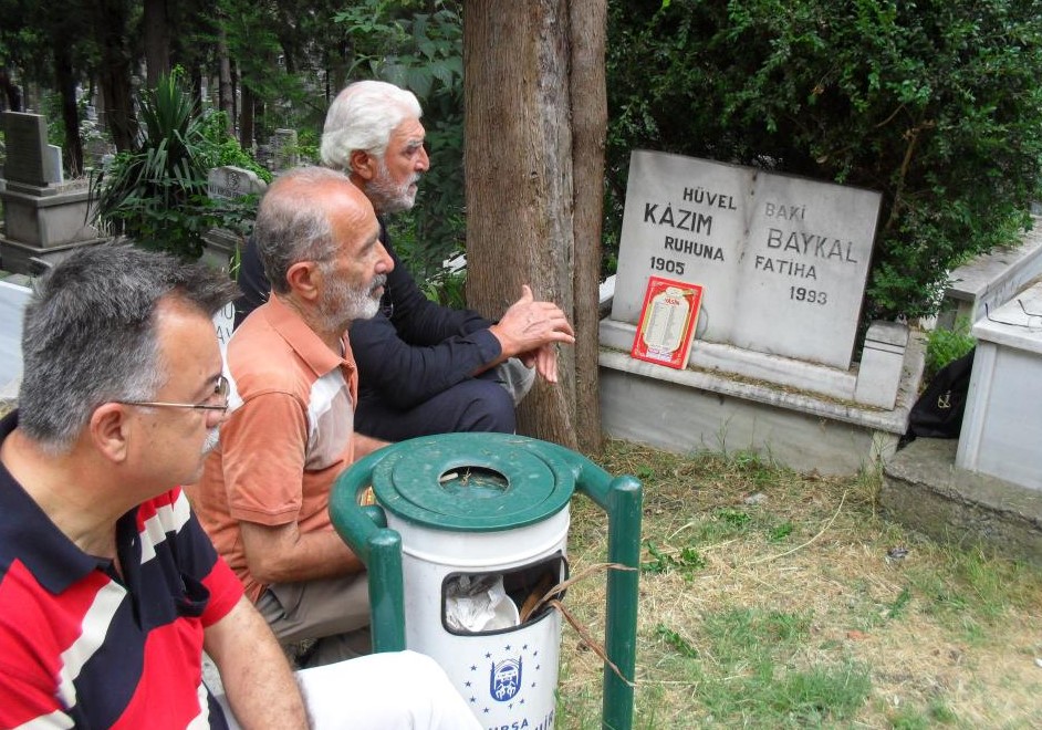 Kazım Baykal vefatının 31. yıldönümünde dualarla anıldı