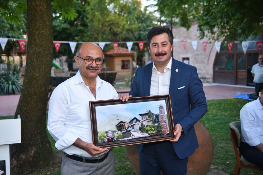 Yenişehir’de Kaymakam Güney’e veda yemeği