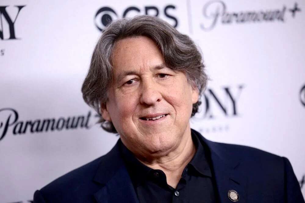 Ünlü yönetmen Cameron Crowe 67 yaşında üçüncü kez baba oluyor