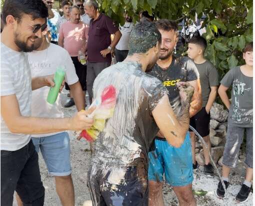 Damadı evleneceğine pişman ettiler