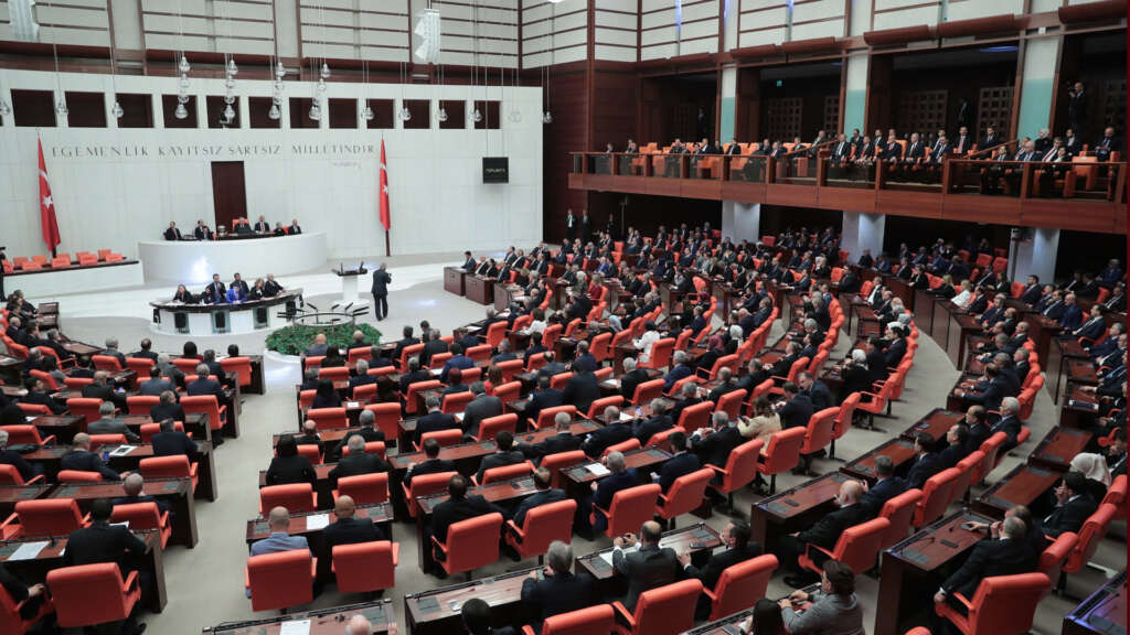 Dahiliye Memurlarına İlişkin Kanun Teklifi kabul edildi