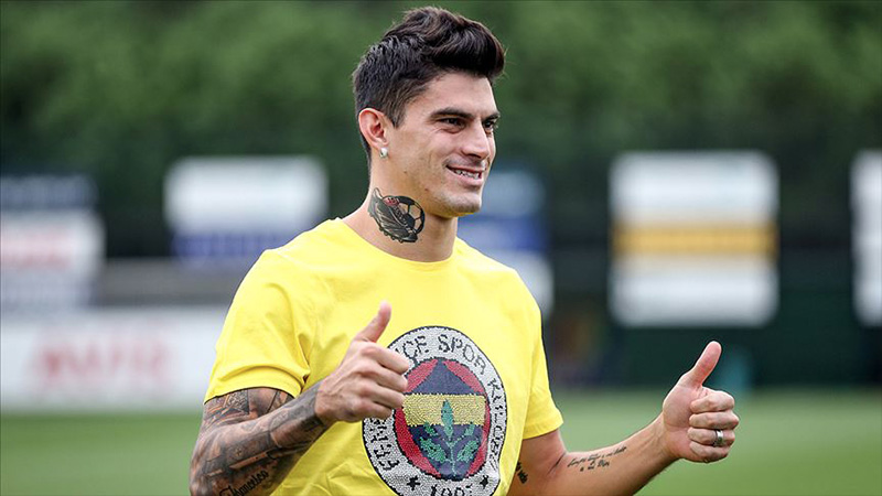 Fenerbahçe’nin eski oyuncusu Diego Perotti emekliliğini duyurdu