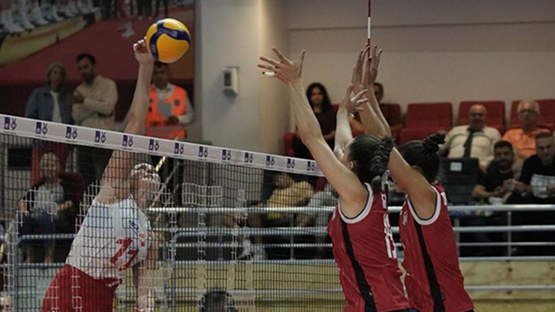 Beşiktaş, Kupa Voley’de çeyrek finale yükseldi