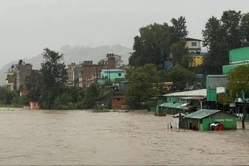 Nepal’de sel ve heyelan: 10 ölü, 7 kayıp