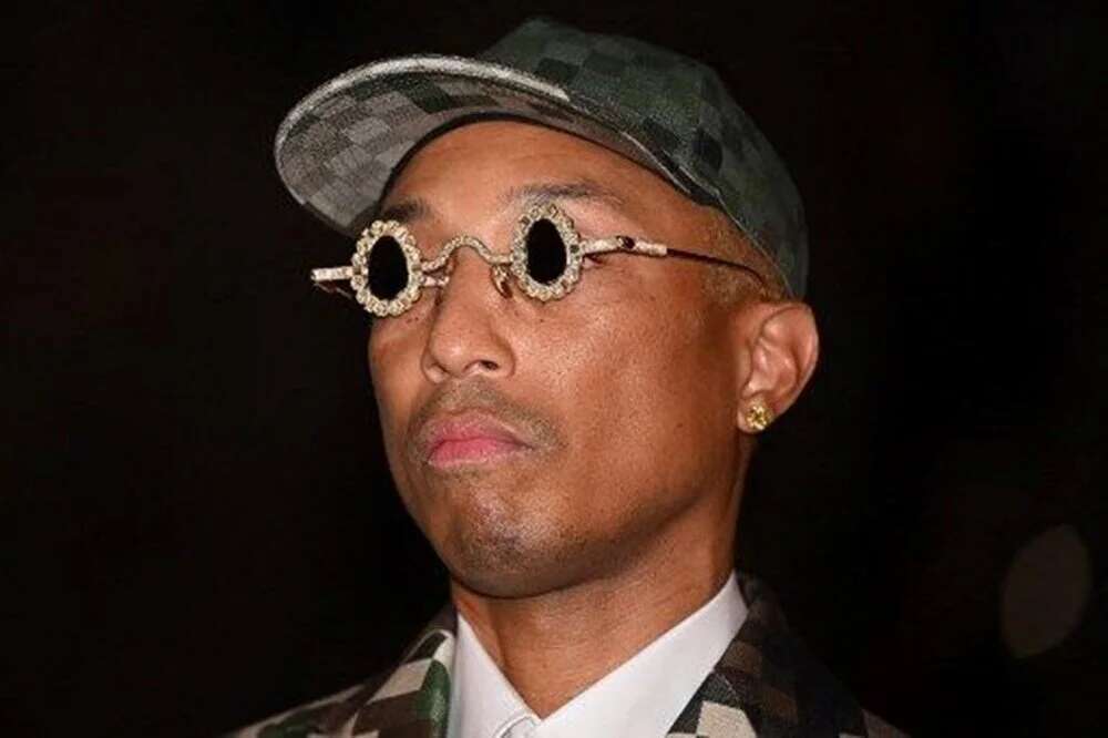 Pharrell Williams ünlülerin siyasi adayları desteklemesinden rahatsız