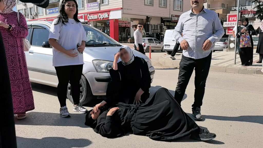 Bursa’da otomobilin çarptığı yaya yaralandı