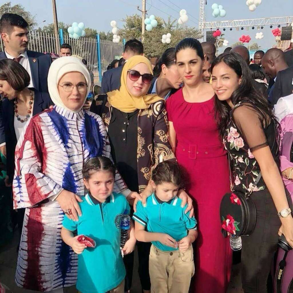 Emine Erdoğan’dan İsrail’in düzenlediği saldırıda şehit olan Zeina için taziye mesajı