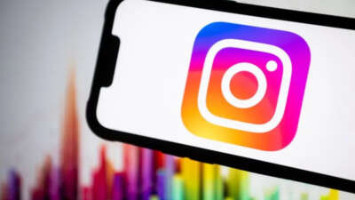 Instagram’dan ‘genç hesabı’ uygulaması: Reşit olmayan kullanıcılara yeni kısıtlamalar getirildi