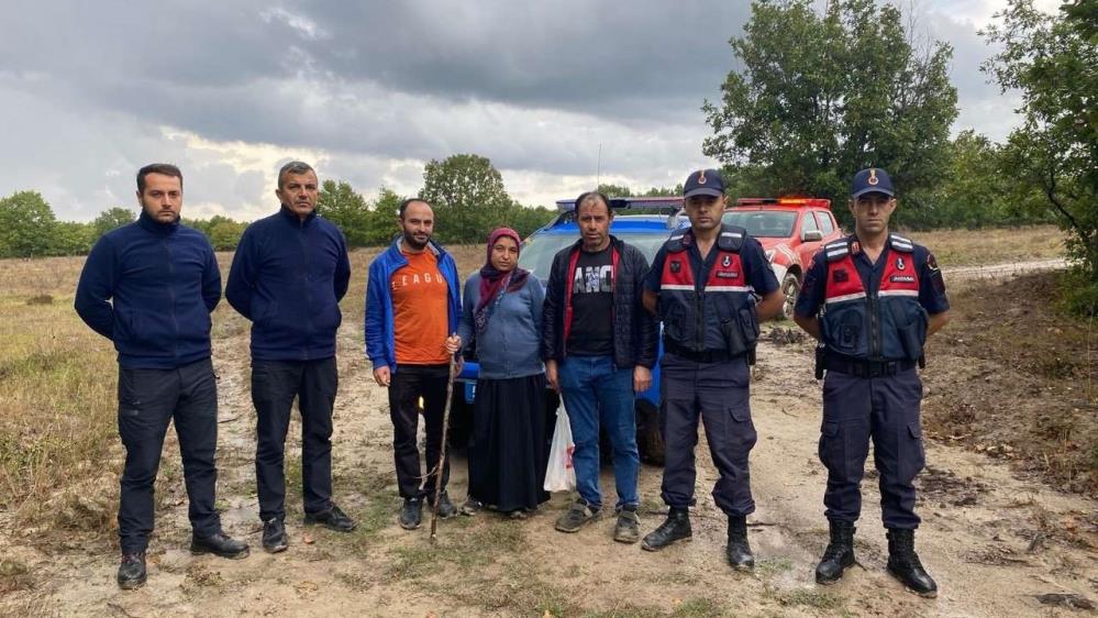 Mantar toplamaya giden çift ormanda kayboldu