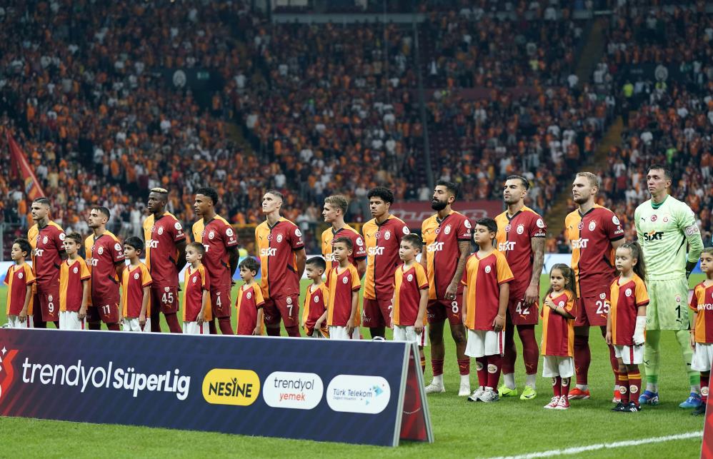 Galatasaray’da 6 değişiklik