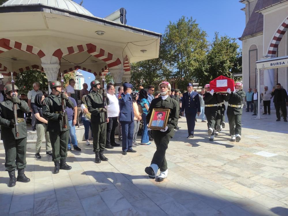 Kıbrıs gazisi Bursa’da askeri törenle uğurlandı