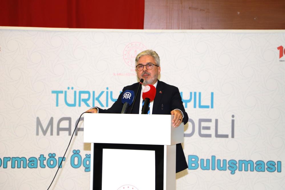 Bakan Yardımcısı Yelkenci Bursa’da formatör öğretmenlerle buluştu