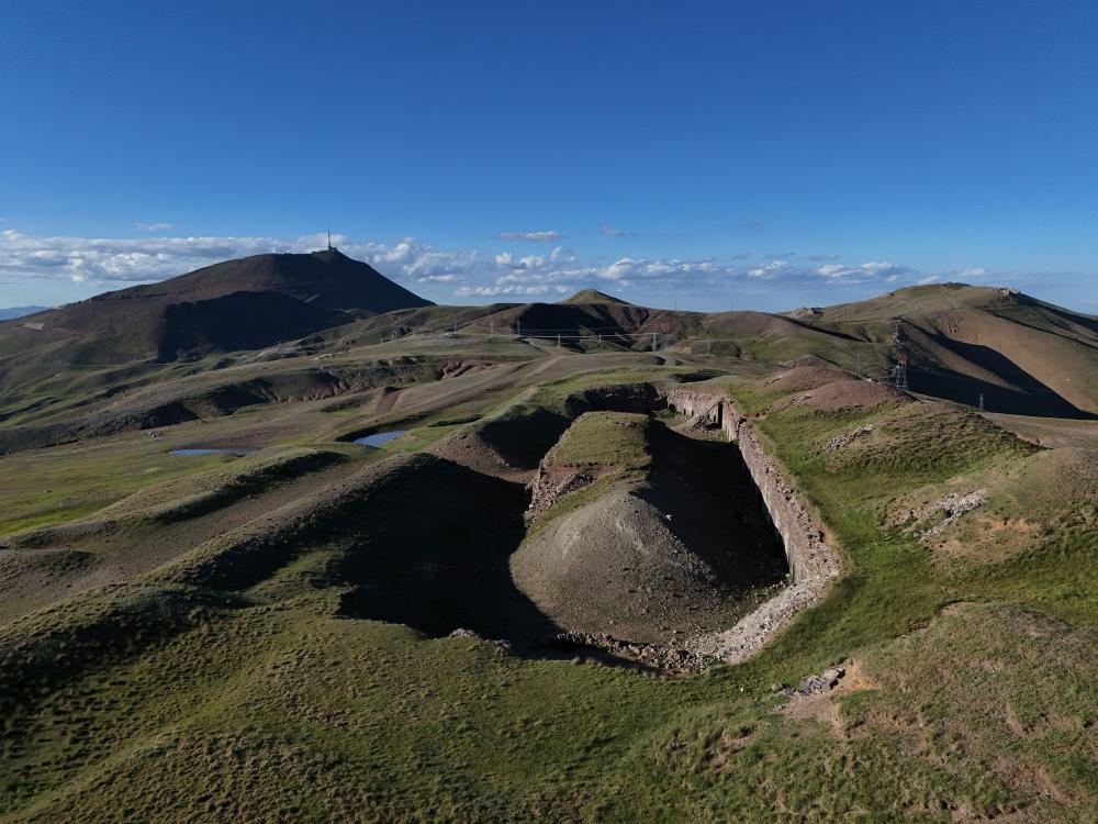 Erzurum’da bir ecdat yadigarı: Büyük Palandöken Tabyası