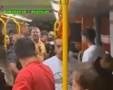 Bursa metrosunda kavga!