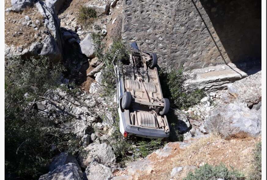 Burdur’da otomobil köprüden düştü: 1 ölü, 1 yaralı