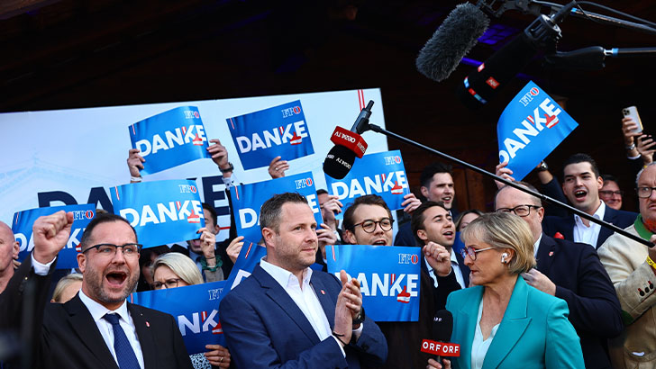 Avusturya’da sandık çıkış anketlerine göre seçimi aşırı sağcı FPÖ önde