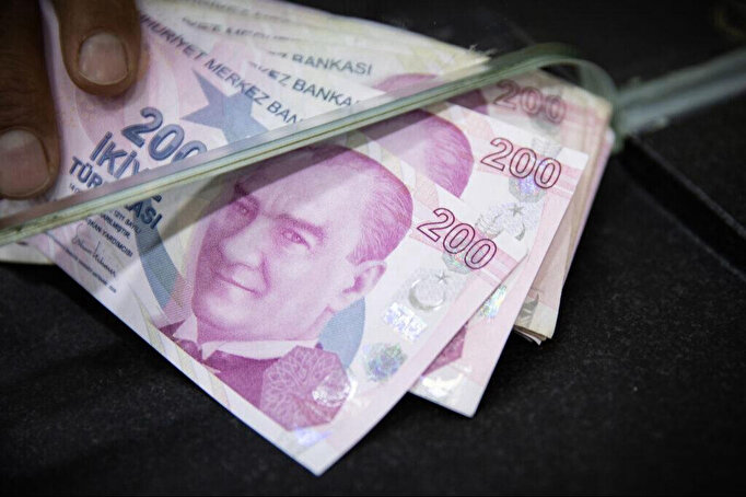 Bankalar arasında yarış kızıştı! Emekli promosyonları güncellendi