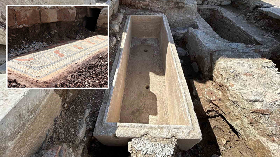 İzmir’de Romalı gladyatöre ait bin 800 yıllık lahit bulundu