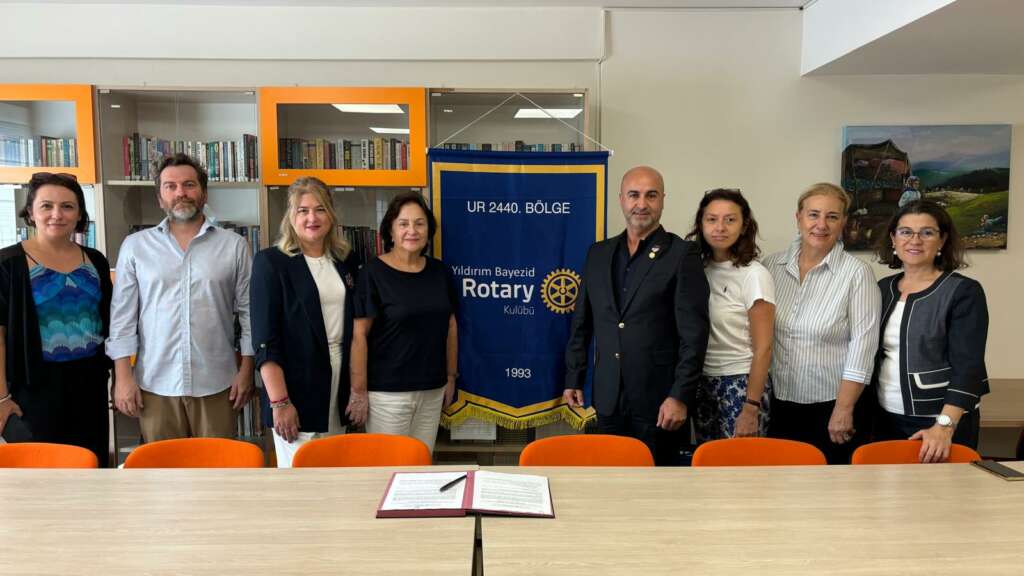 Rotary’den kız öğrencilerine eğitim desteği