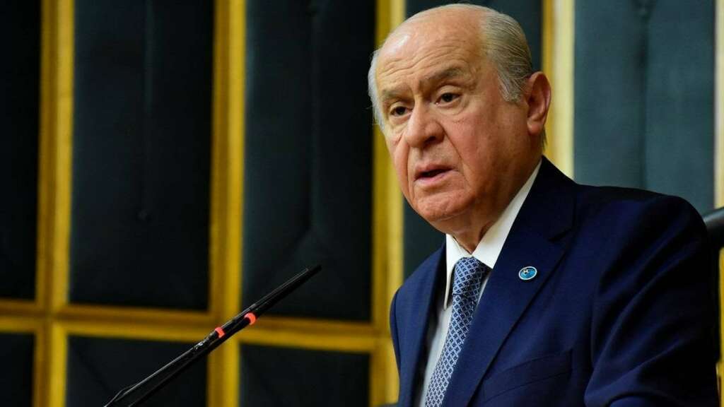 Meclis’teki tokalaşma çok konuşulmuştu! MHP lideri Bahçeli’den ilk açıklama