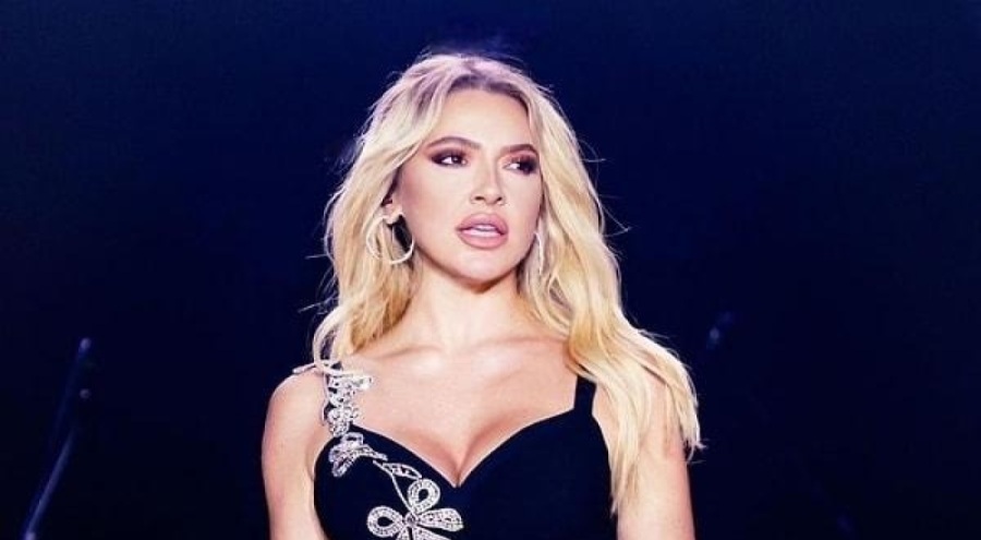 Hadise’den kadın cinayetleri tepkisi!