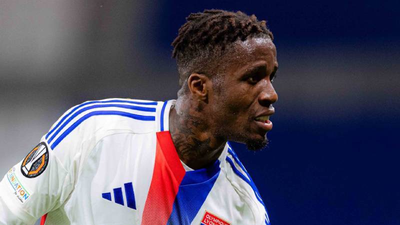 Wilfried Zaha, yine kadroya alınmadı!