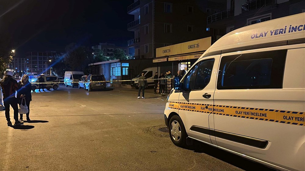 İzmir’de silahlı saldırıda polis memuru öldürüldü