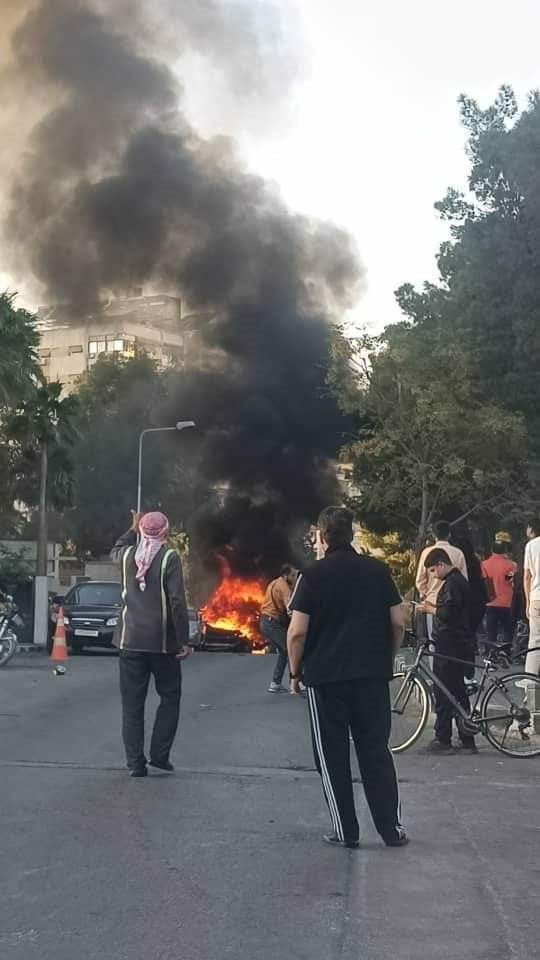 Şam’da araca füze saldırısı: 2 ölü, 3 yaralı