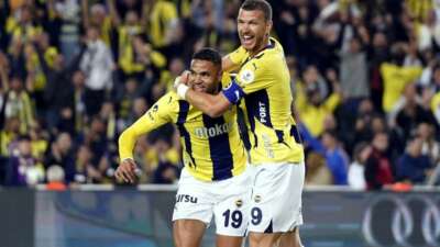 Fenerbahçe forvetleriyle kazandı