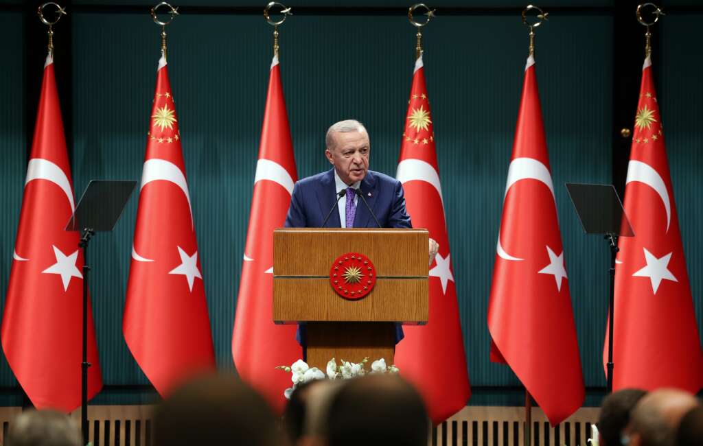 Cumhurbaşkanı Erdoğan: “Türkiye Cumhuriyeti olarak bu alçak saldırıyla verilmek istenen mesajları buruşturup çöpe attık”