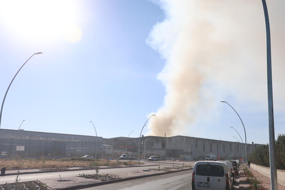 Konya’da korkutan fabrika yangını