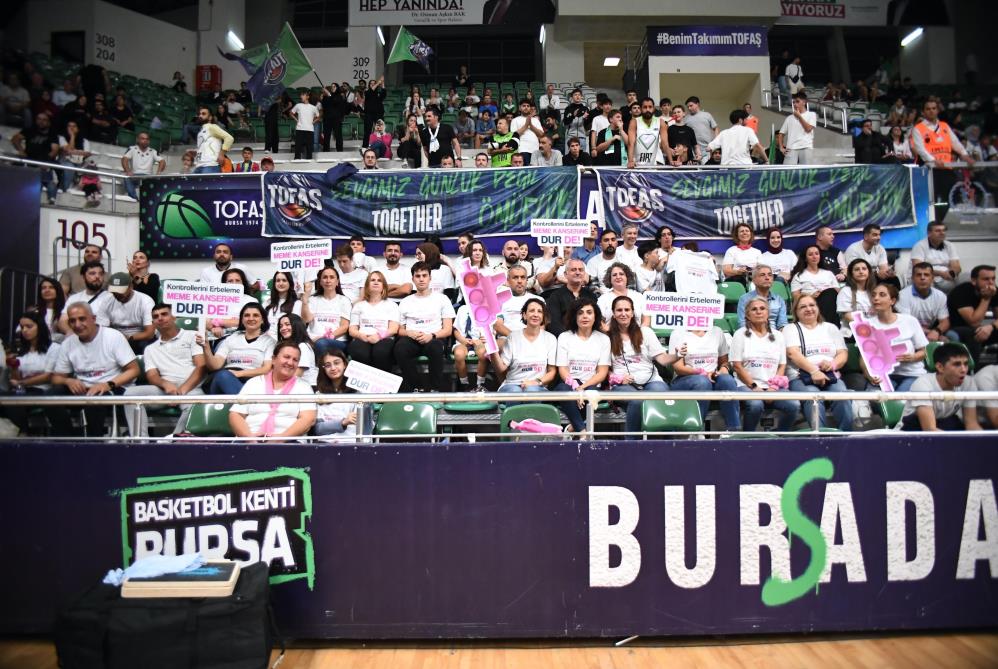 Bursa’da basketbolcular, meme kanserine ‘dur’ dedi