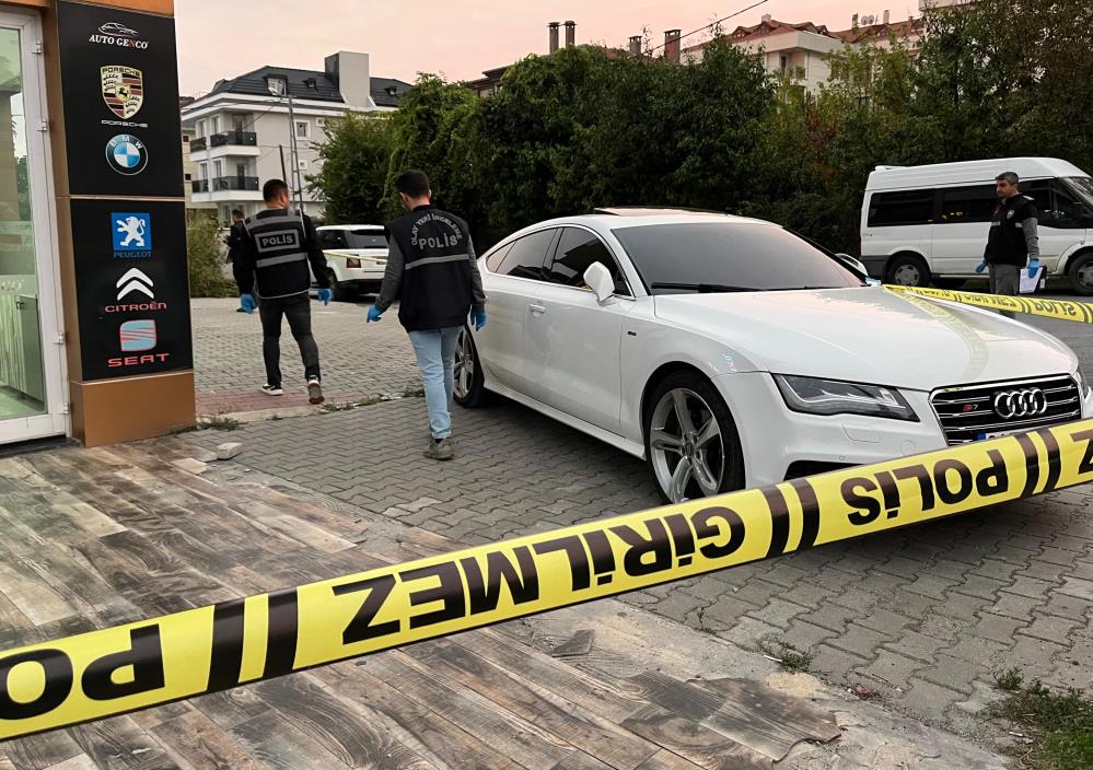 Beylikdüzü’nde alacak verecek meselesi kanlı bitti: 1 yaralı