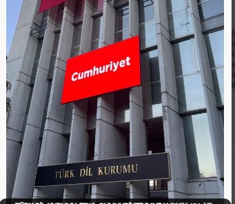 Türk Dil Kurumu ekranında “Cumhuriyet Bayramı” kutlaması