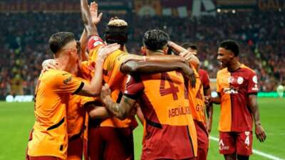 Galatasaray’da derbide hedef 3 puan