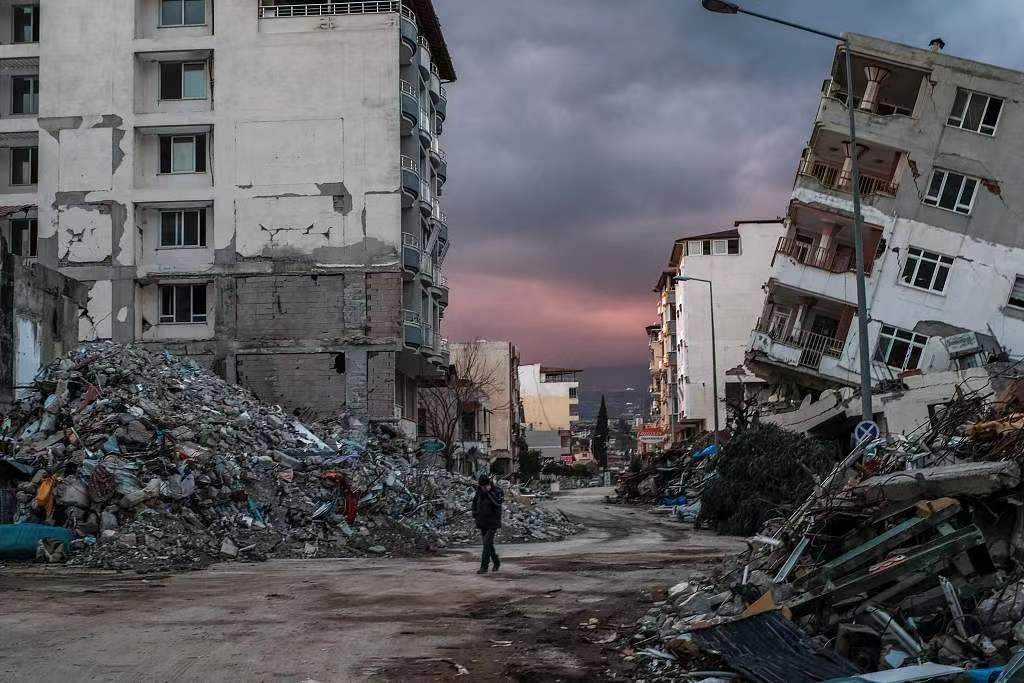 Bu davranışlar deprem habercisi! Uzman isim açıkladı