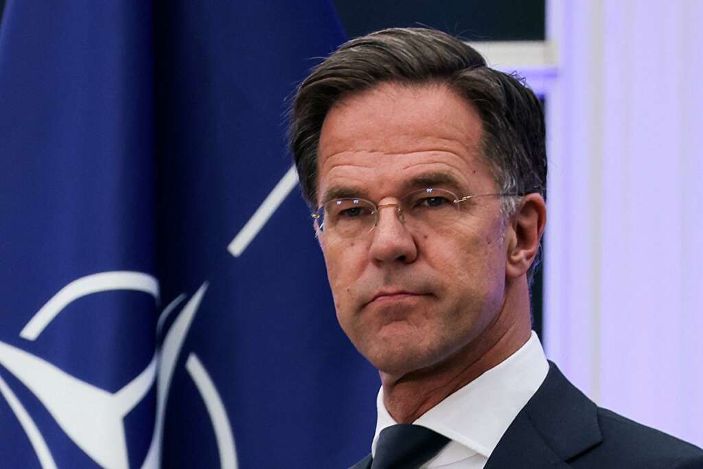 Rutte’nin ilk yurt dışı ziyareti Kiev’e